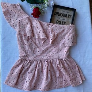 J.O.A. Los Angeles NWOT Pink Lace One Shoulder Peplum Blouse Top Size Small.